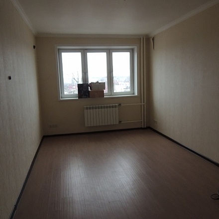 Продаю трехкомнатную квартиру, 84 метра квадратных, в городе Лобня.