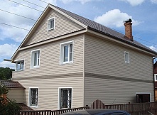 Продается дом из бруса 150 кв. м. для постоянного проживания в г. Яхрома. 45 км. от МКАД
