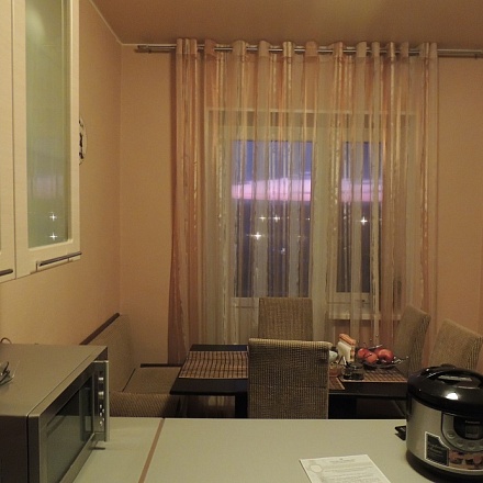 Продаем большую, уютную двухкомнатную квартиру со свежим, качественным ремонтом в Лобне